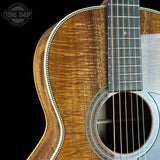 Front shoulder of Martin Custom Shop  28 Style 00-12F All Exceptional Broad Figured Koa.