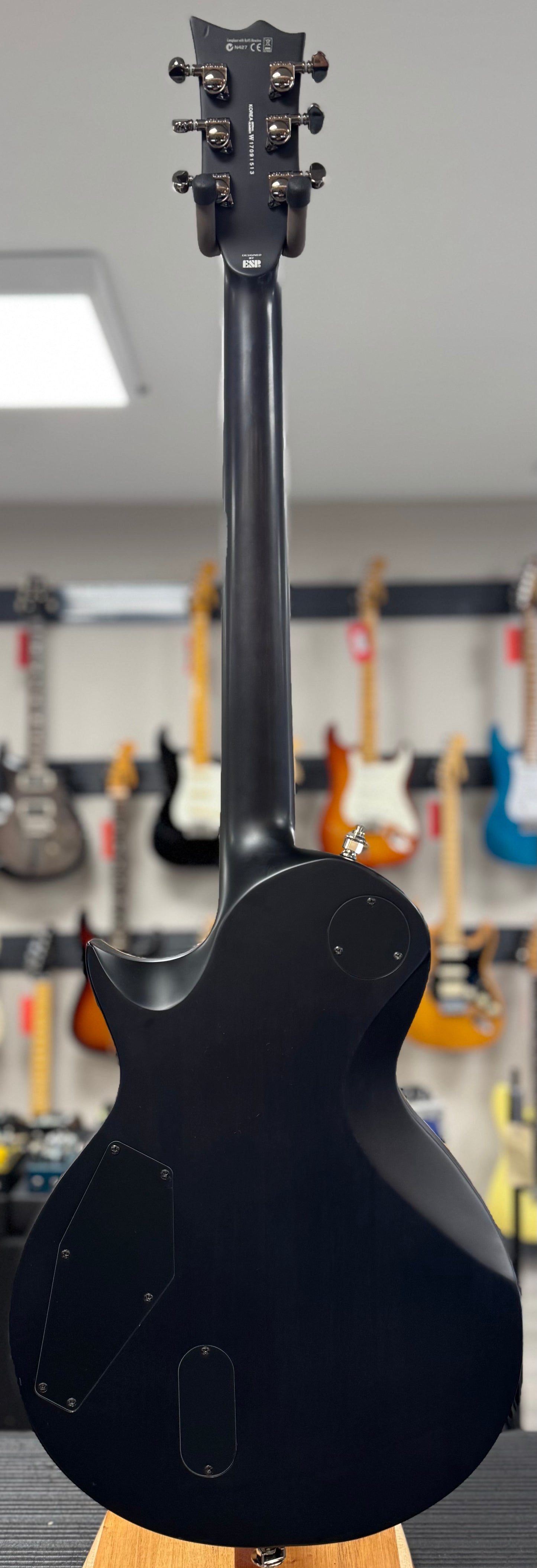 Back of whole Used ESP LTD EC-401 Trans Black w/bag TSS6417