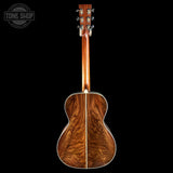 Full back of Martin Custom Shop  28 Style 00-14F Slope Shoulder Adirondack/Wild Grain East Indian Rosewood.