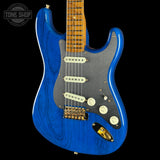Front angle of Fender Custom Shop American Custom Strat MN NOS Sapphire Blue Transparent.