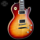 Front angle of Gibson Les Paul Standard 60s Faded Vintage Bourbon Burst.