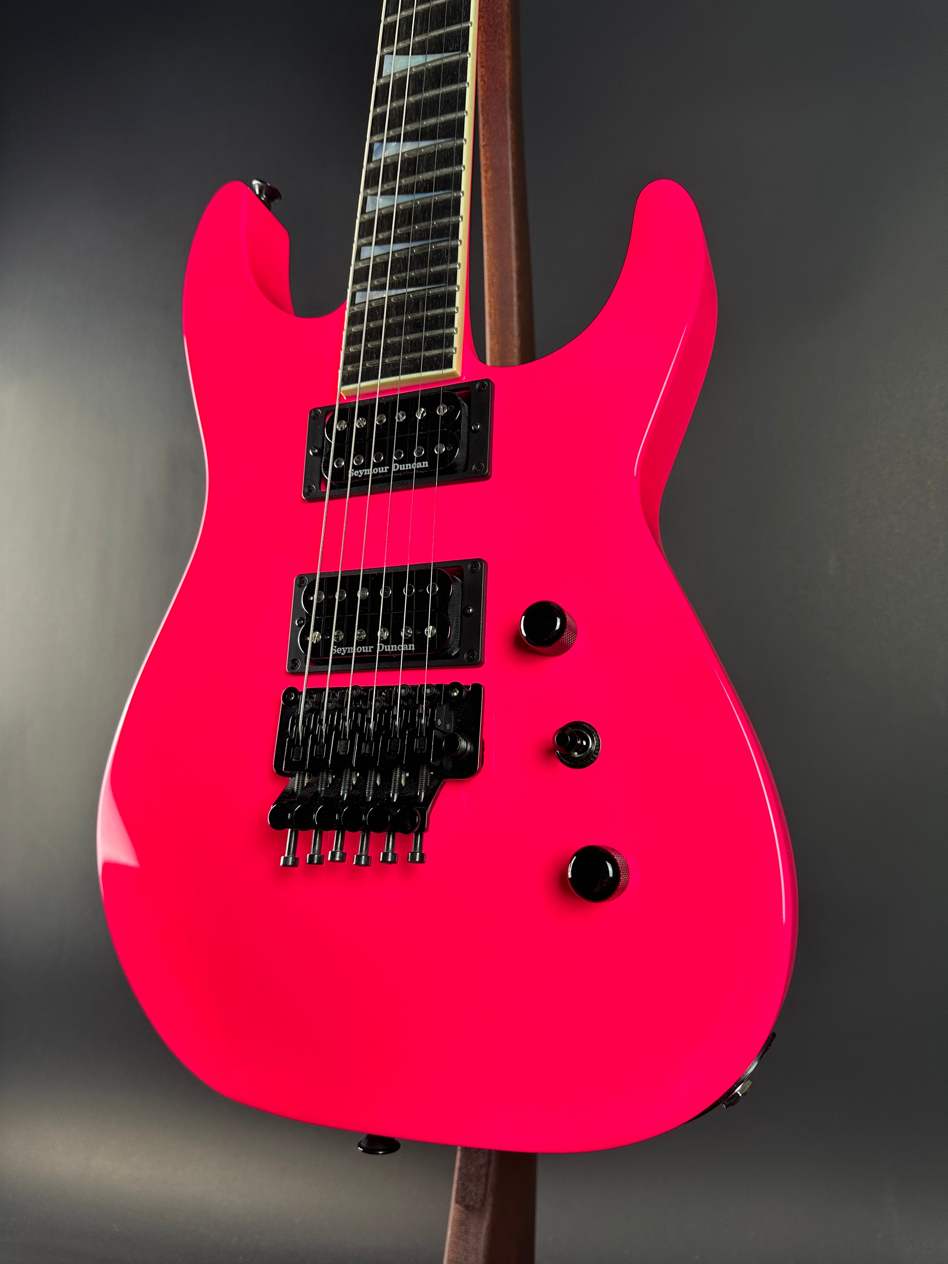 Used 2022 Jackson Custom Shop SL2H Neon Pink w/case TSU20634