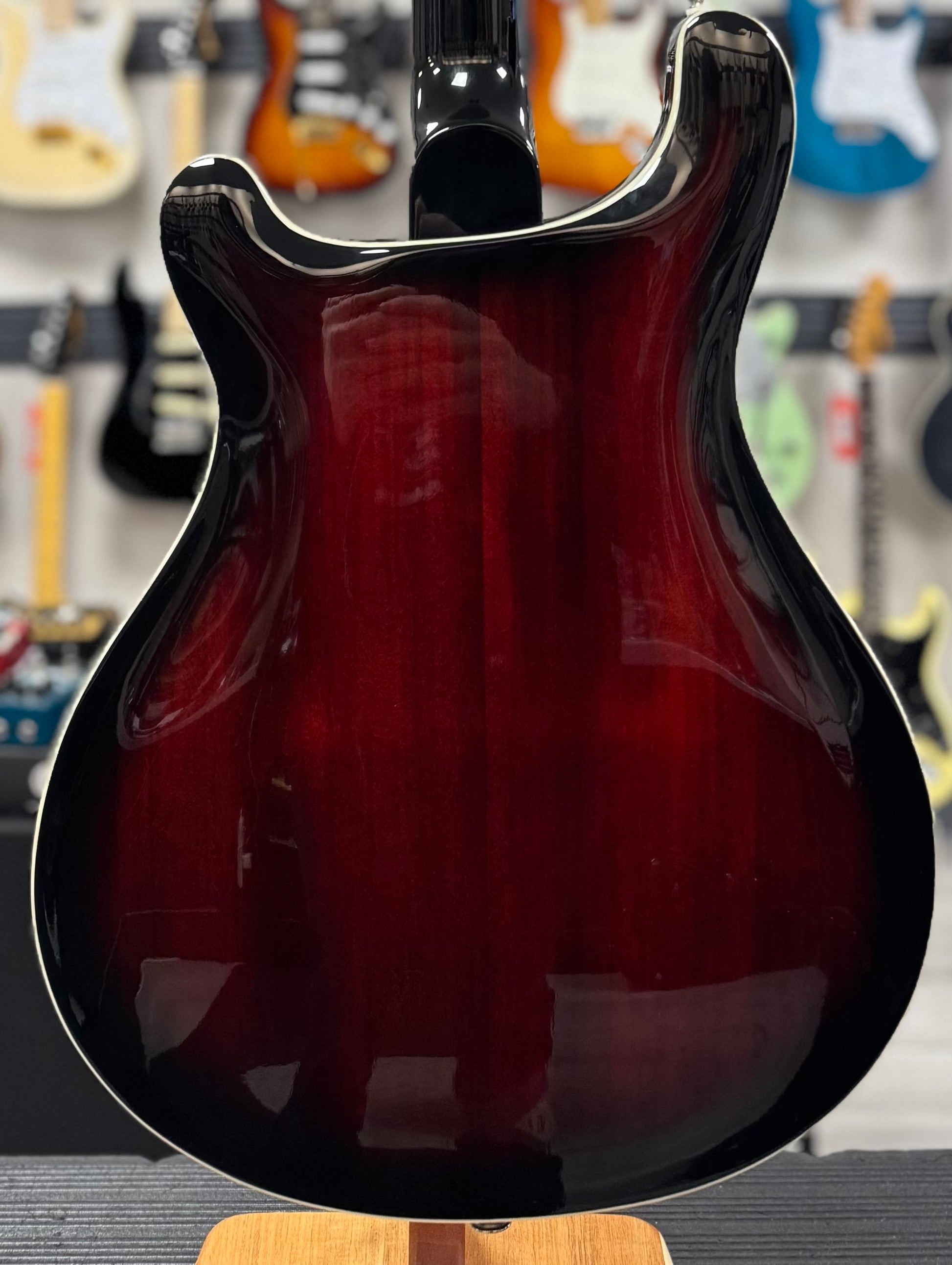 Back of body of Used PRS SE Hollowbody Standard Fire Red Burst w/case TSS6463