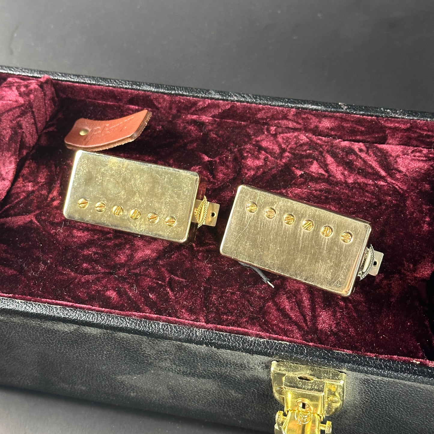 Original pickups for Used 2021 Gibson Custom Shop '58 Mahogany Flying V.