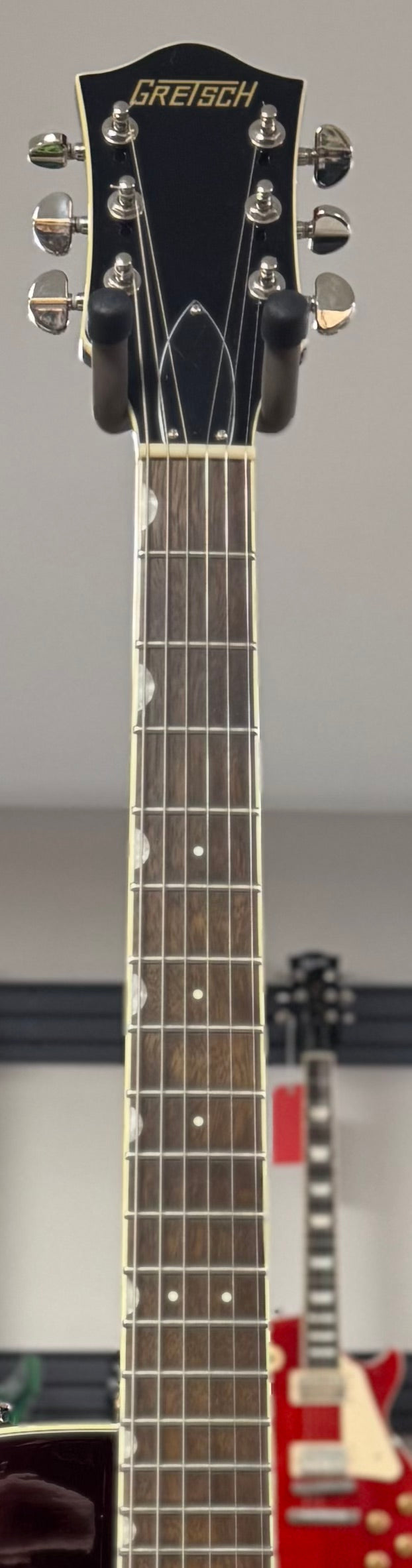 Neck of Used Gretsch Streamliner G2420 Chromatic II Claret Burst w/case TSS6591