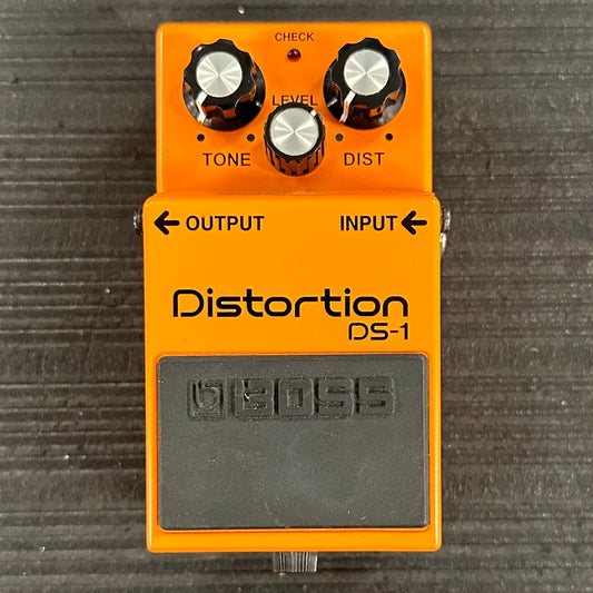 Top of Used Boss DS-1 Distortion Pedal TSS3668