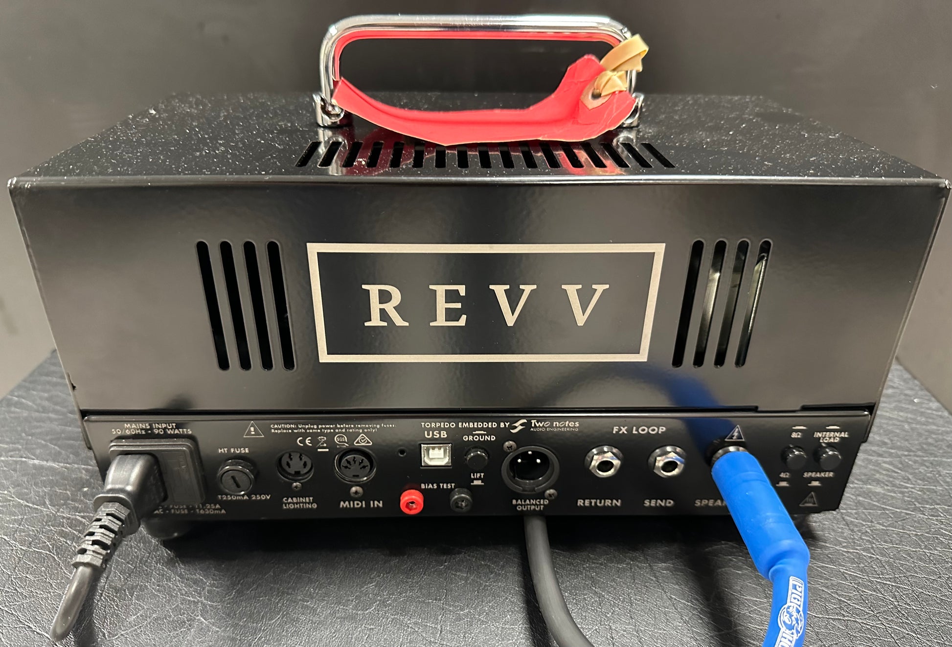 Back of head of Used Revv D20 20 Watt Guitar Head w/RVC112 90 Watt Speaker Cab TSS3735