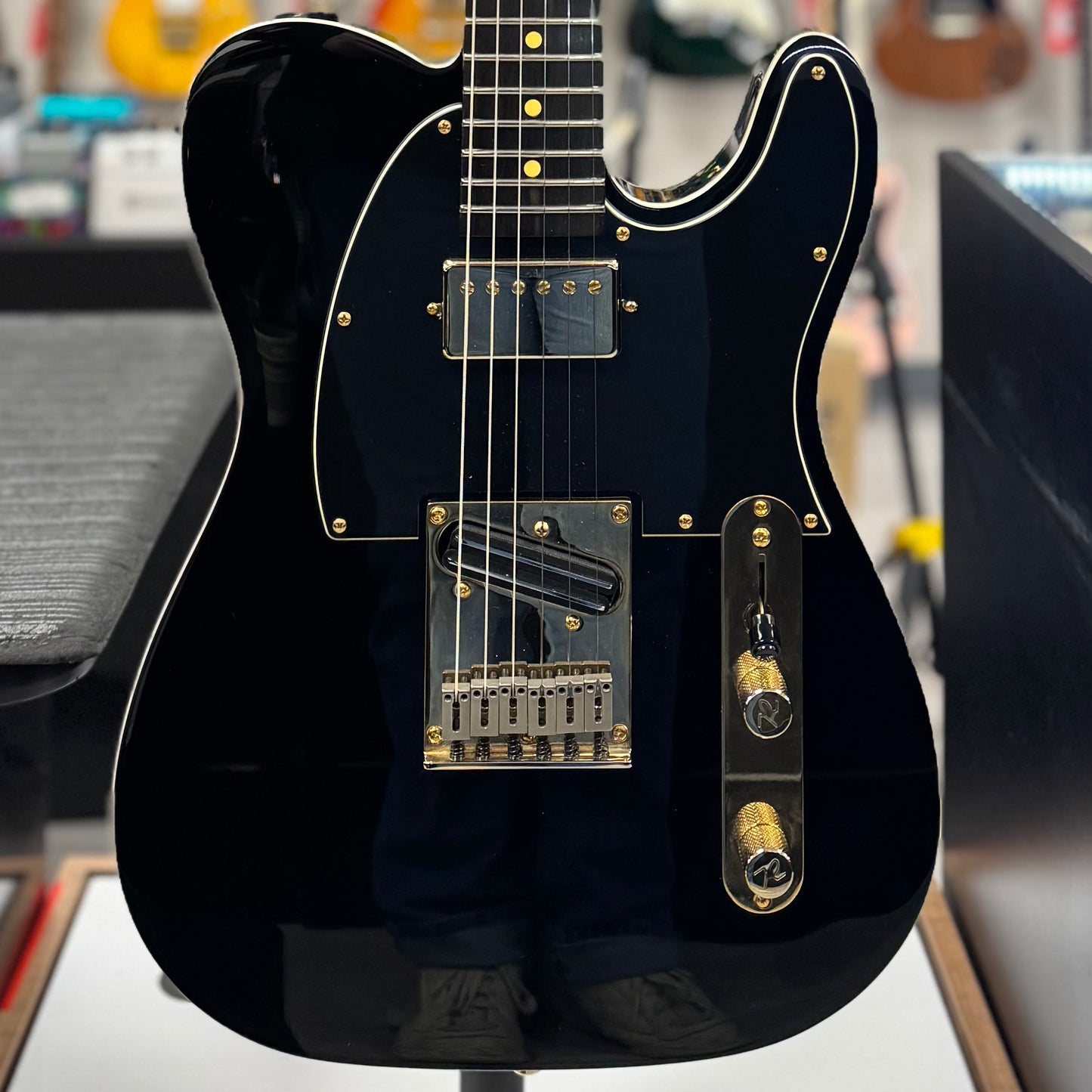 Front of body of Used Reverend Pete Anderson Eastsider Custom Midnight Black TSS6690