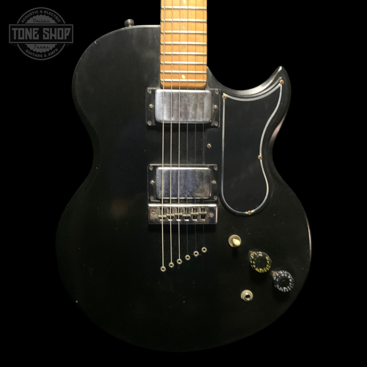 Front of Vintage 1975 Gibson L6S Midnight Black w/Changed Tuners w/OHSC TFW3654.