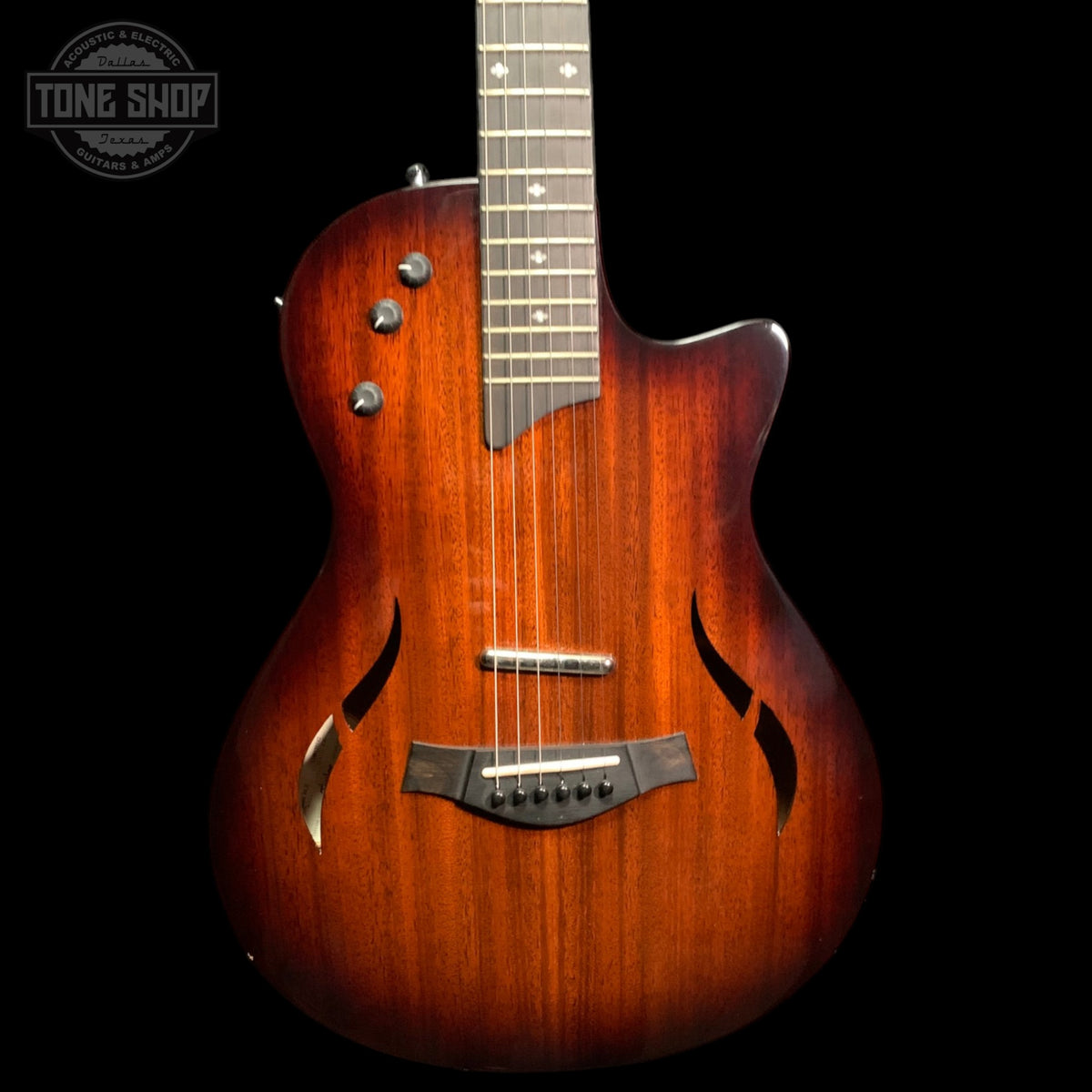 Front of Used 2019 Taylor T5z Classic DLX.