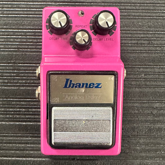 Top of Used 1984 Ibanez AD9 Analog Delay Pedal w/MN3205 Chip w/box TSS3771