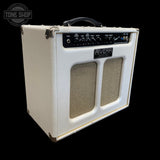Right angle of Used Rivera Venus 3 15/7-Watt 1x12" Tube Guitar Combo Amp  Pearl White TFW3680.