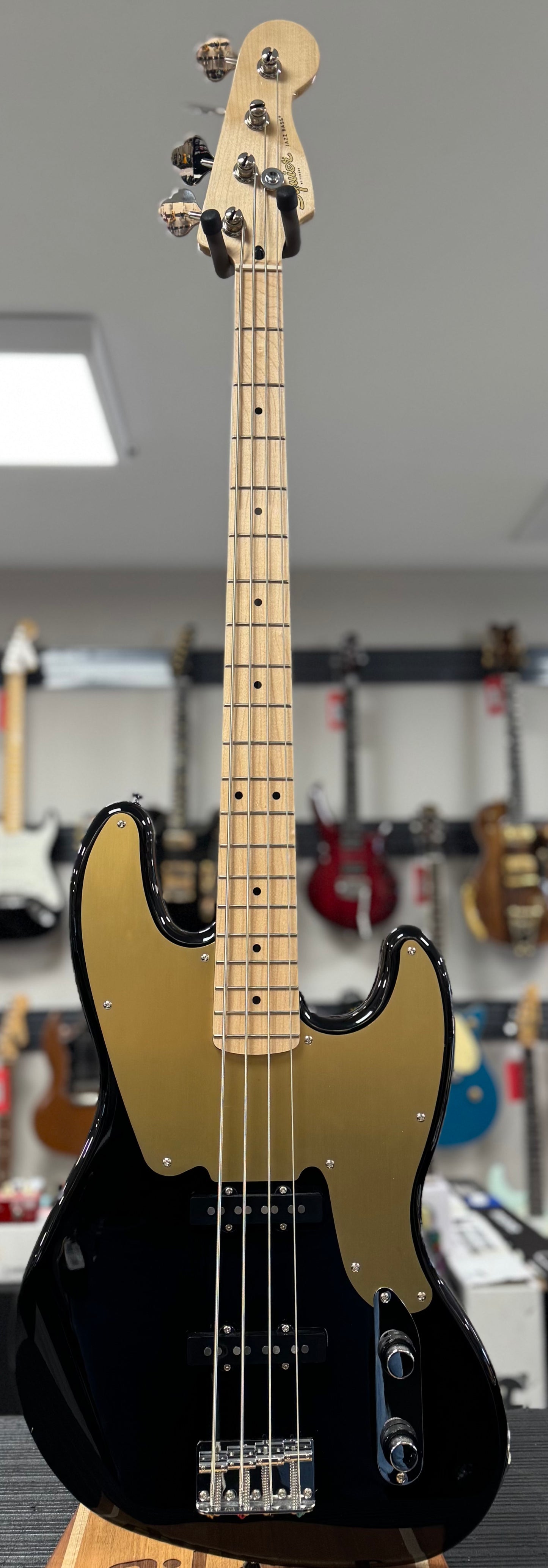 Full front of Used 2022 Squire Paranormal Jazz Bass '54 Black TSS6794