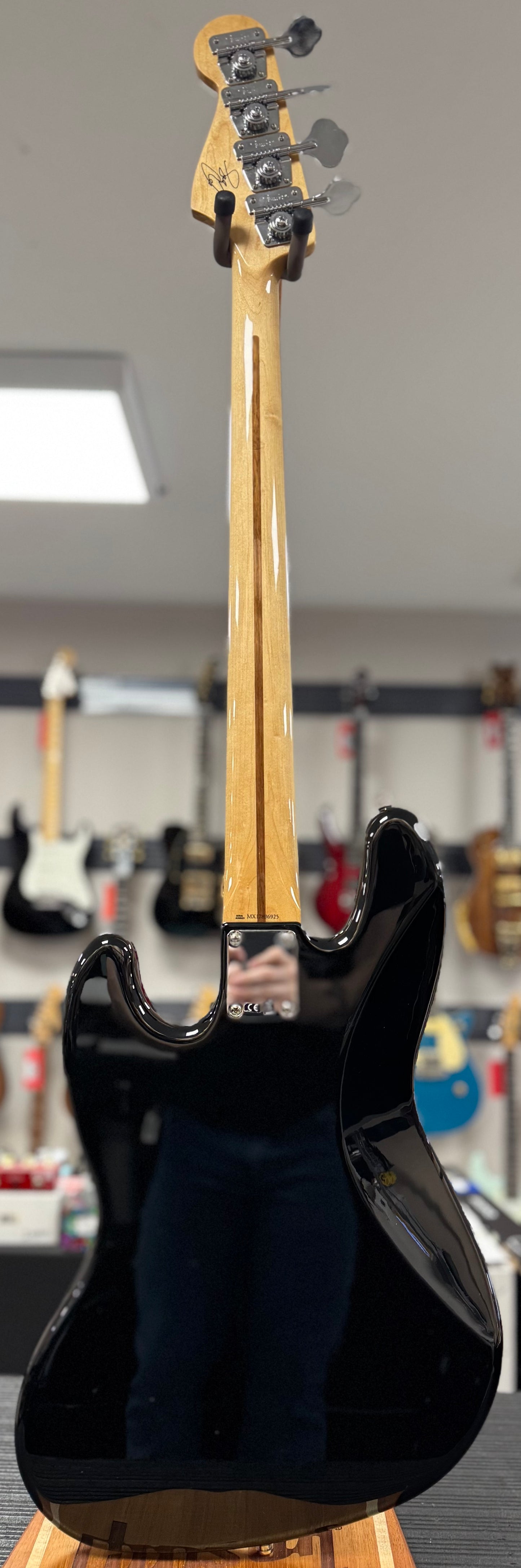 Full back of Used 2017 Fender Geddy Lee Jazz Bass Black MIM TSS6795