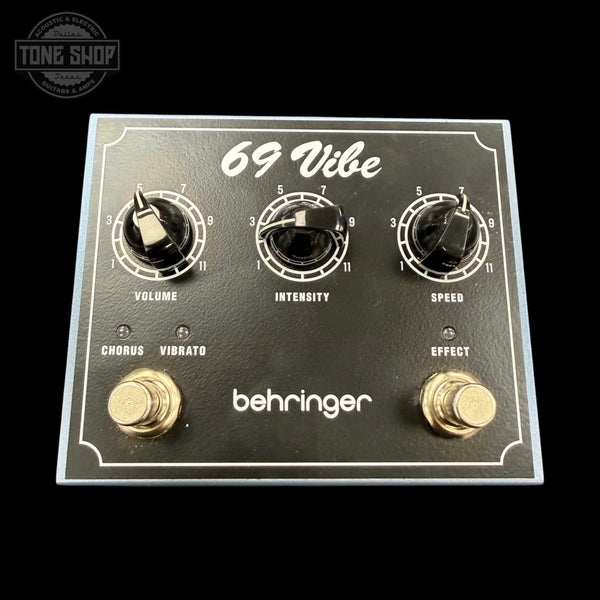 Top of Used Behringer 69' Vibe.