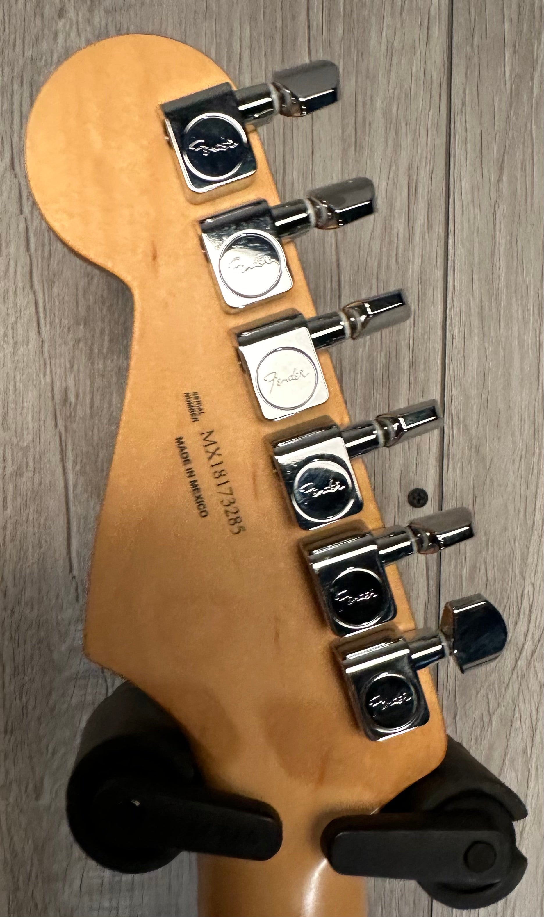 Back of headstock of Used 2018 Fender Player Stratocaster Floyd Rose HSS 3 Tone Sunburst TSS3833