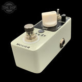 Left angle of Used Mooer E-Lady Analog Flanger.