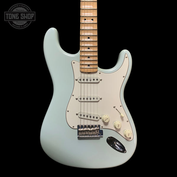 Front of Used 2020 Fender Yngwie Malmsteen Signature Stratocaster Sonic Blue.