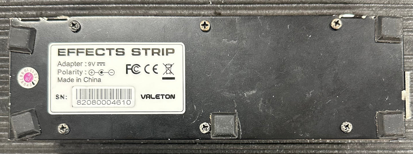 Bottom of Used Valeton Dapper Acoustic Mini DI Pedal TSS3867