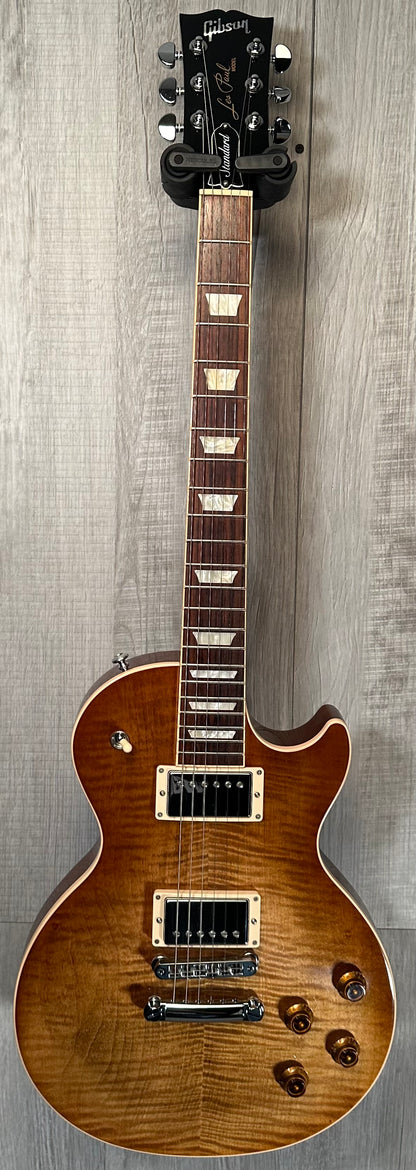 Full front of Used 2018 Gibson Les Paul Standard Mojave Burst w/case TSS3885