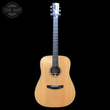 Full frontal of Used Alvarez LD70e Laureate Series Dreadnought.
