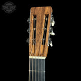 Headstock of Martin Custom Shop 000-28K 1921.