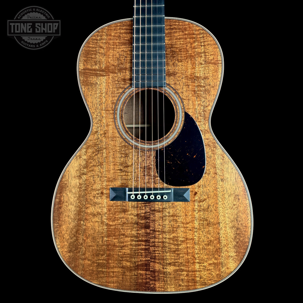 Front of Martin Custom Shop 000-28K 1921.