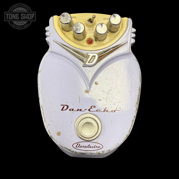 Top of Used Danelectro Dan Echo TFW3598.