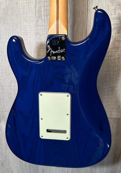 Back of Used 2018 Fender Deluxe Stratocaster Sapphire Blue w/case TSS3944