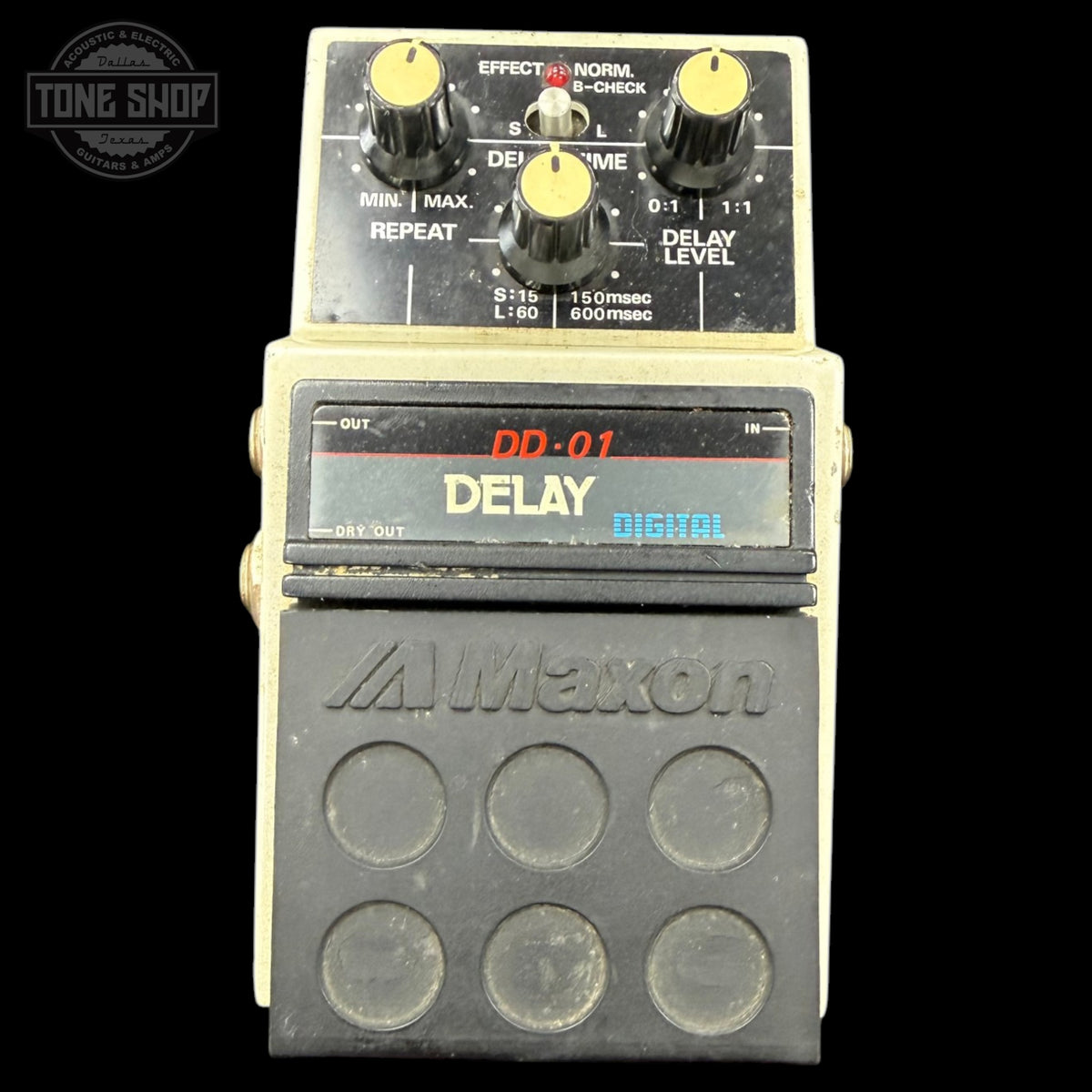Top of Used Maxon DD-01 Digital Delay TFW3709.