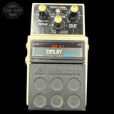Top of Used Maxon DD-01 Digital Delay TFW3709.