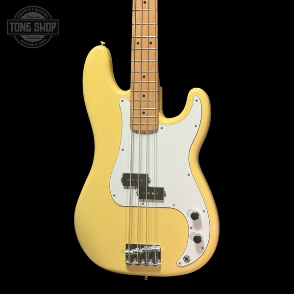 Front of Used 2021 Fender Player Prescision Bass Buttercream.