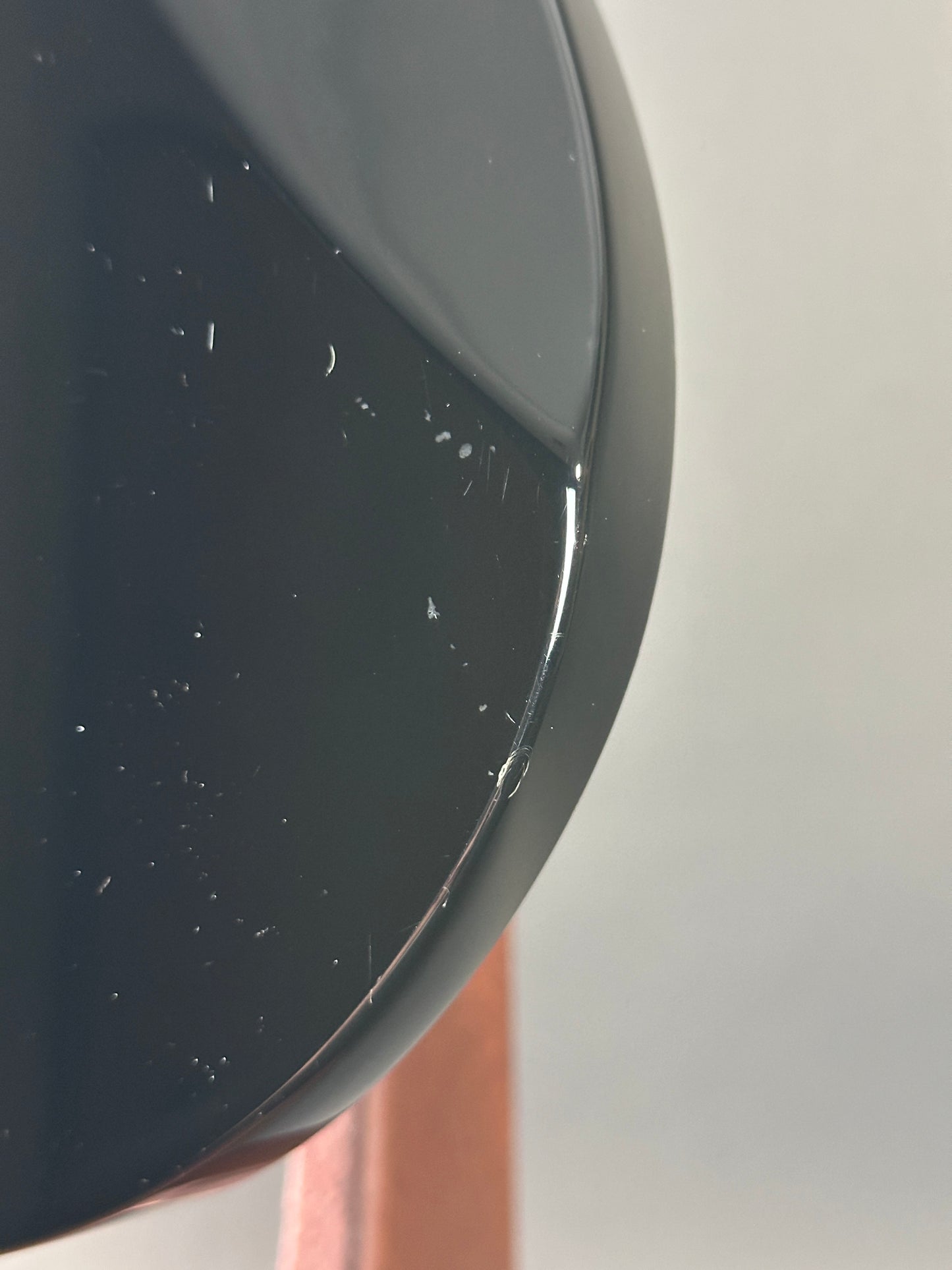 Wear on bottom edge of Used Ibanez RG470 MIJ Black.