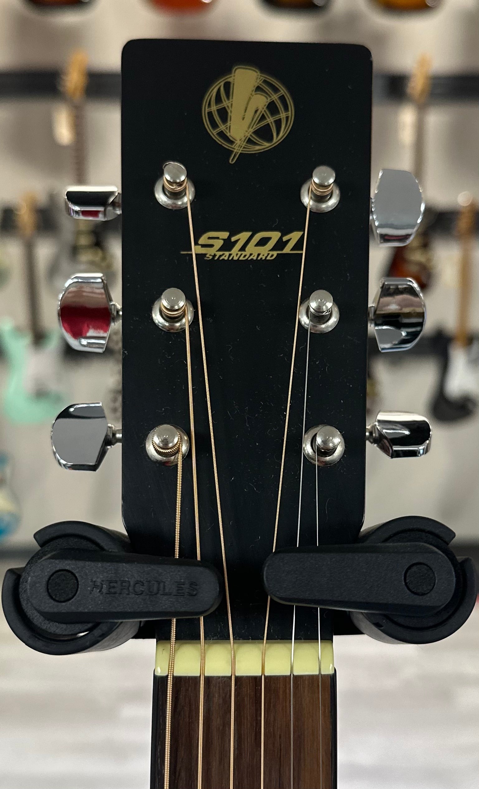 Headstock of Used S101 D2360/VS 3/4 Size Acoustic Guitar Sunburst w/bag TSS3981