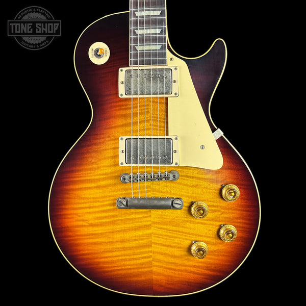 Front of Gibson Custom 1959 Les Paul Standard Reissue Ultra Light Aged Southern Fade.