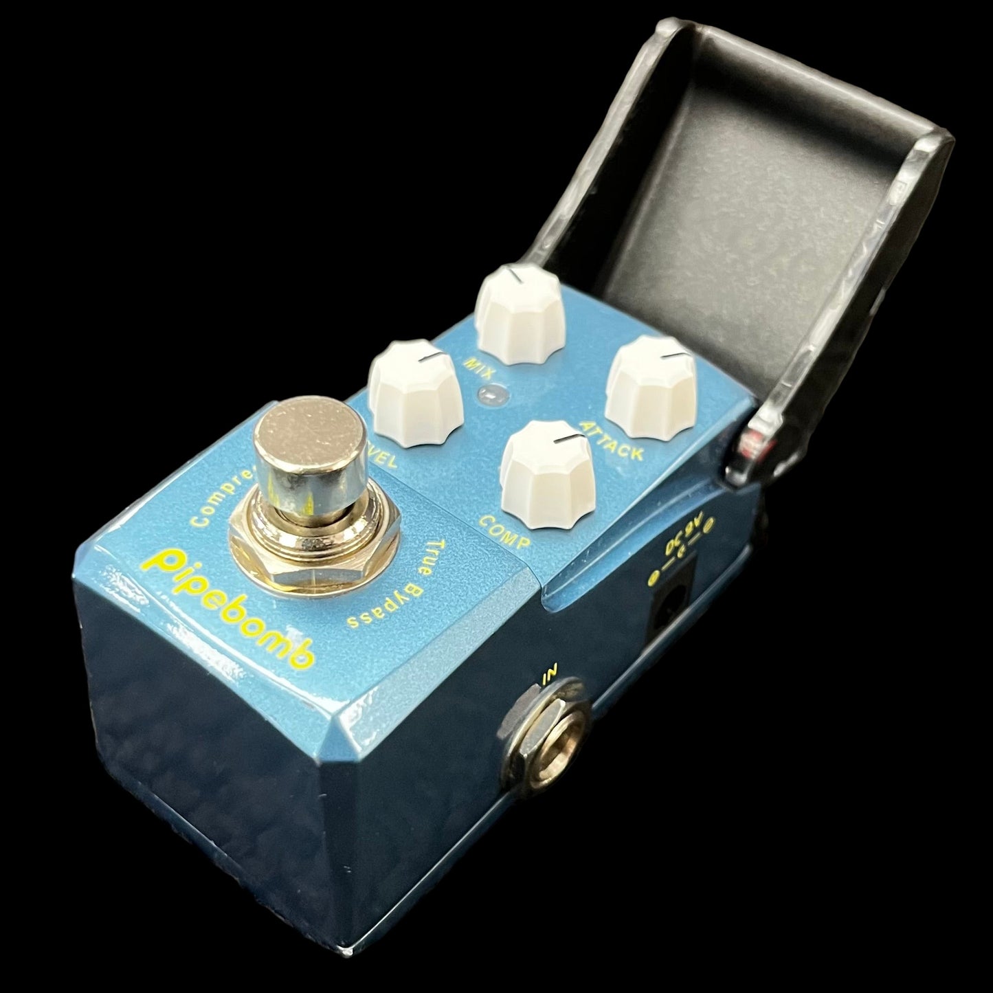 Side of Used Joyo Pipebomb Compressor Pedal TFW2401