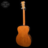Back of Used 2024 Martin 000-18.