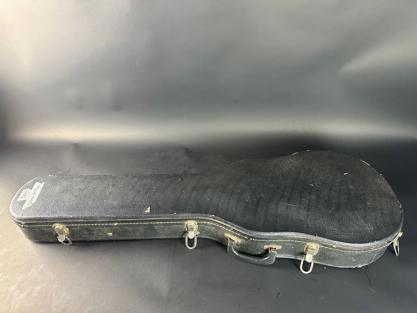 Case for Vintage 1973 Gibson Les Paul Custom Ebony.