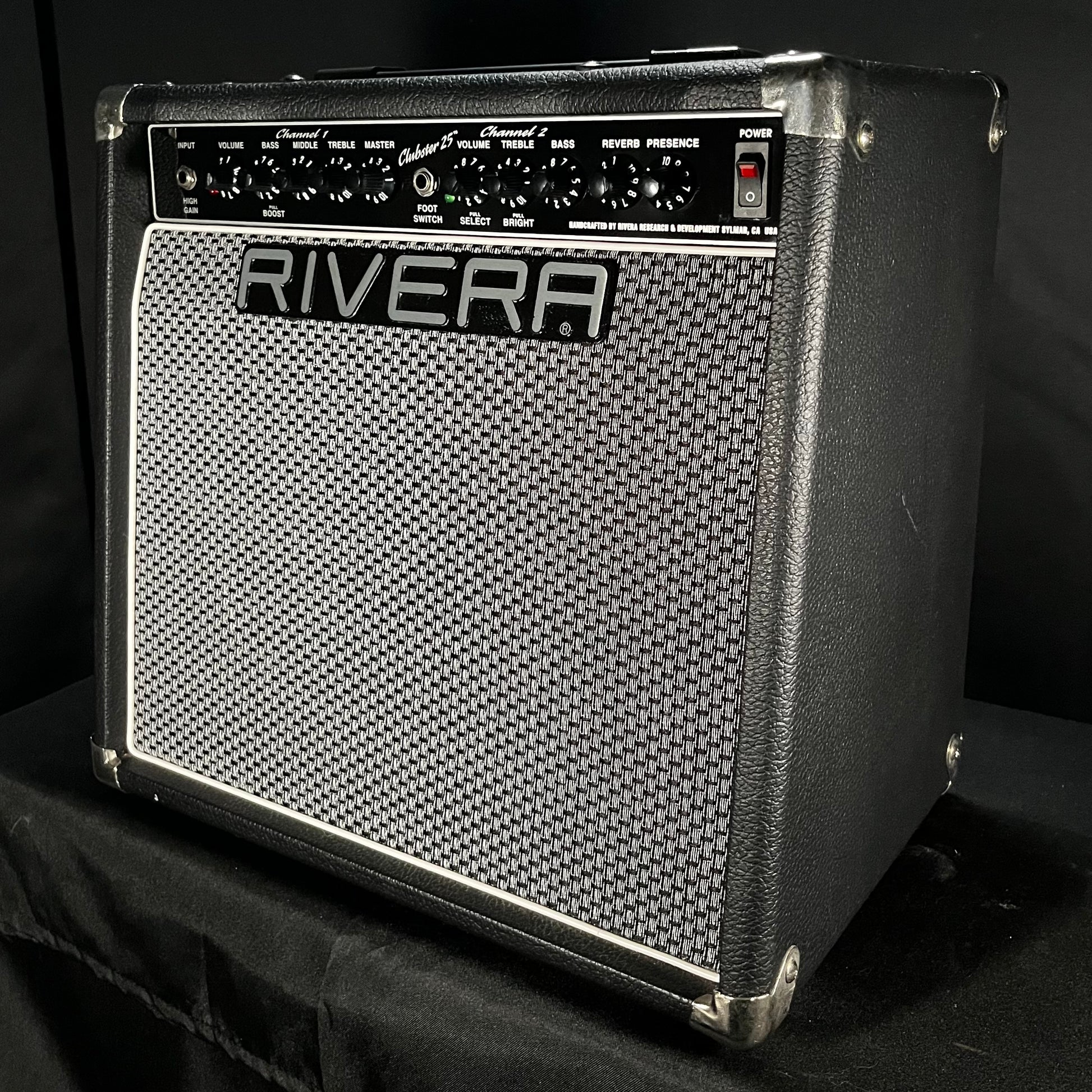 Side of Used Rivera Clubster 25 1X10 2 Channel 25 Watts All Tube Amp TFW2817