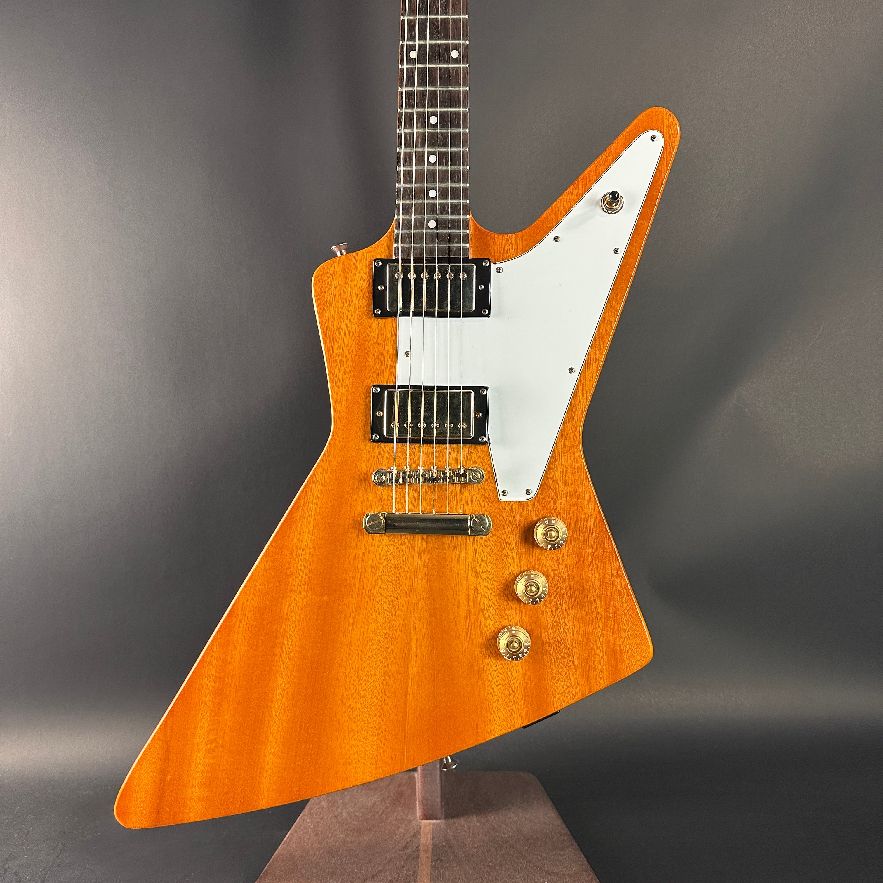 ギター Epiphone by Gibson Korina Explorer Used Epiphone Korina Explorer w/case TSU23417 – Tone Shop Guitars