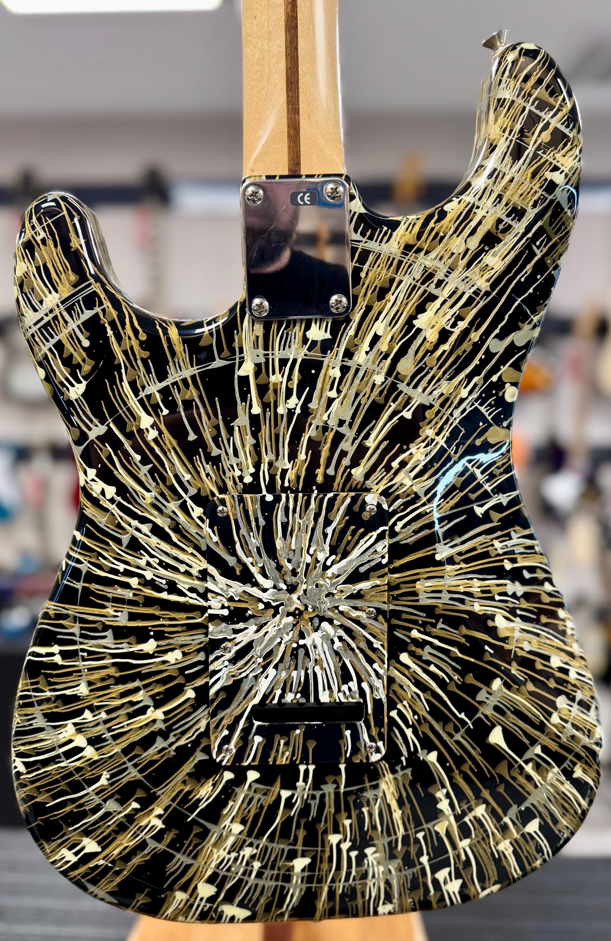 Back of body of Used Fender Splatter Stratocaster Drop Black w/bag TSS6304