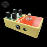 right angle of Used Catalinbread Topanga Spring Reverb Pedal.