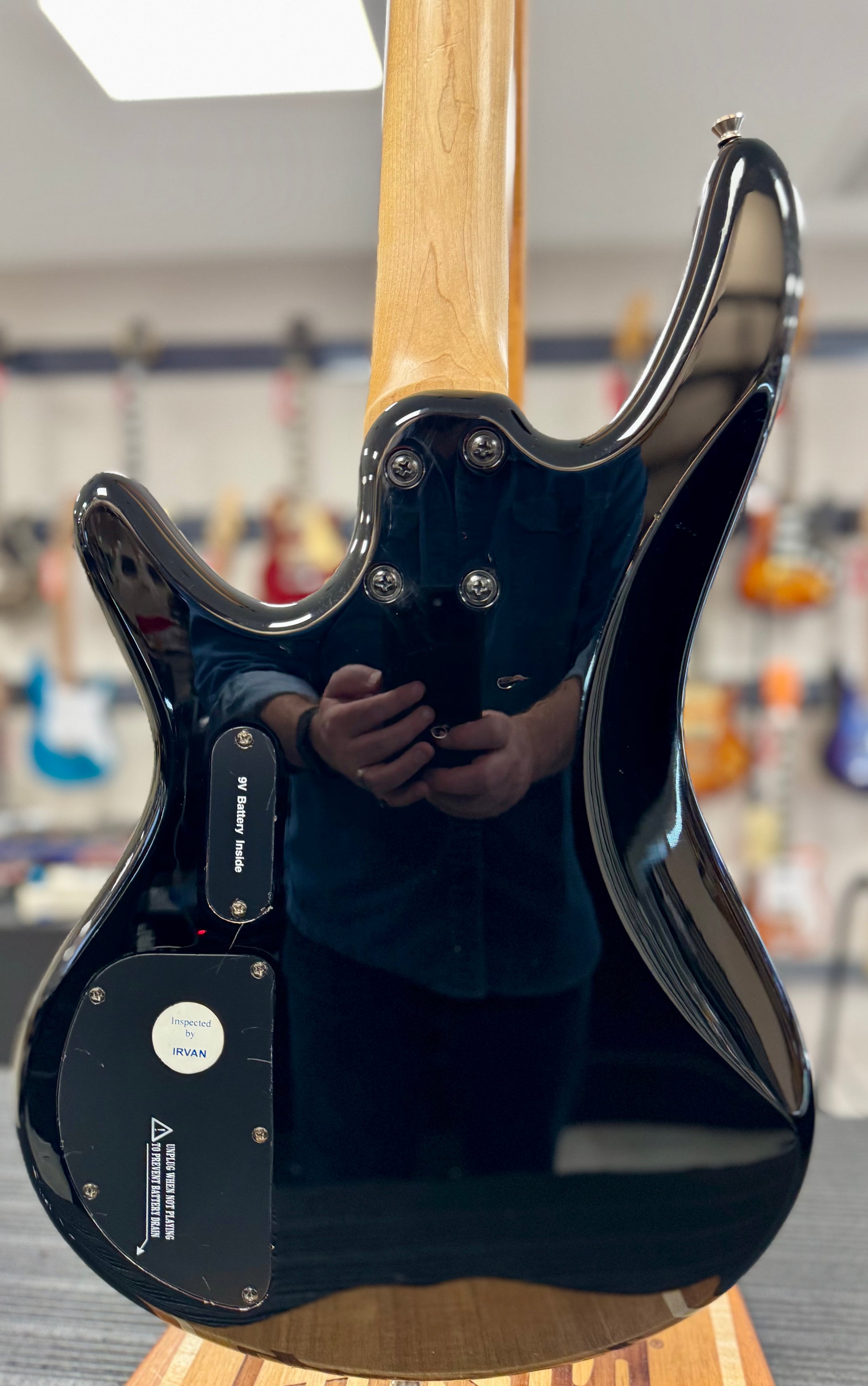 Back of body of Used Ibanez GSR200 Bass TSS6332