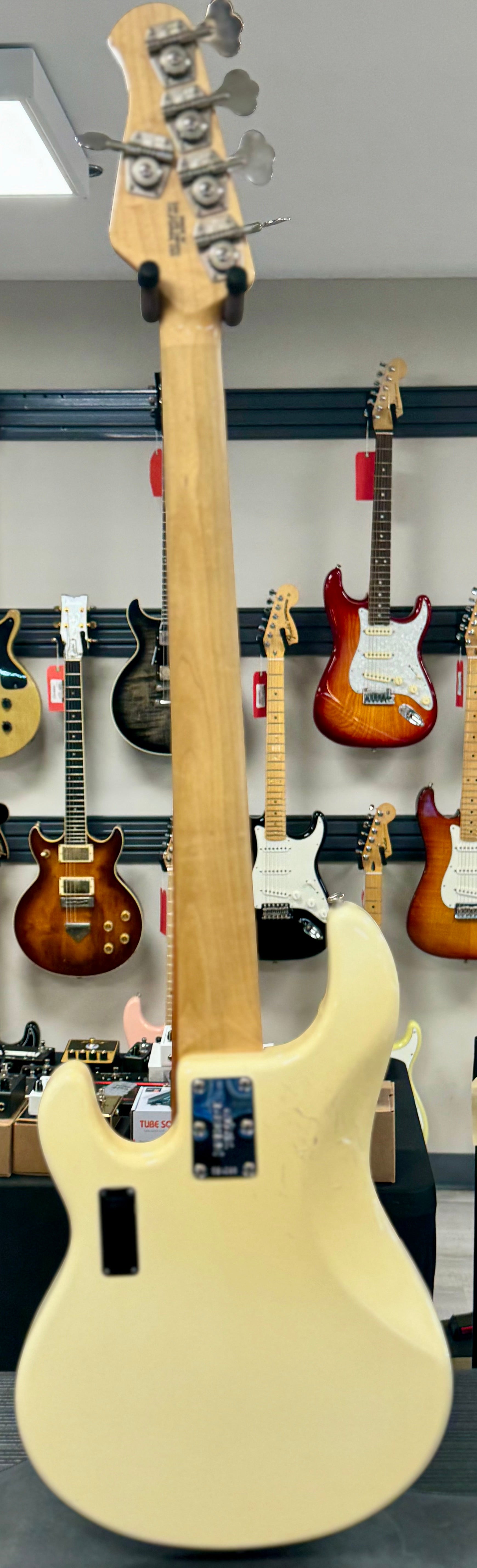 Back of whole Used 2007 Ernie Ball Music Man StingRay5 H White w/case TSS6510