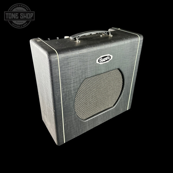 Guitar amplifier with Supro logo on a black background