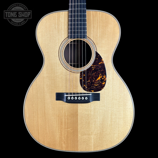 Front of Martin OM-28 1931 Authentic VTS.