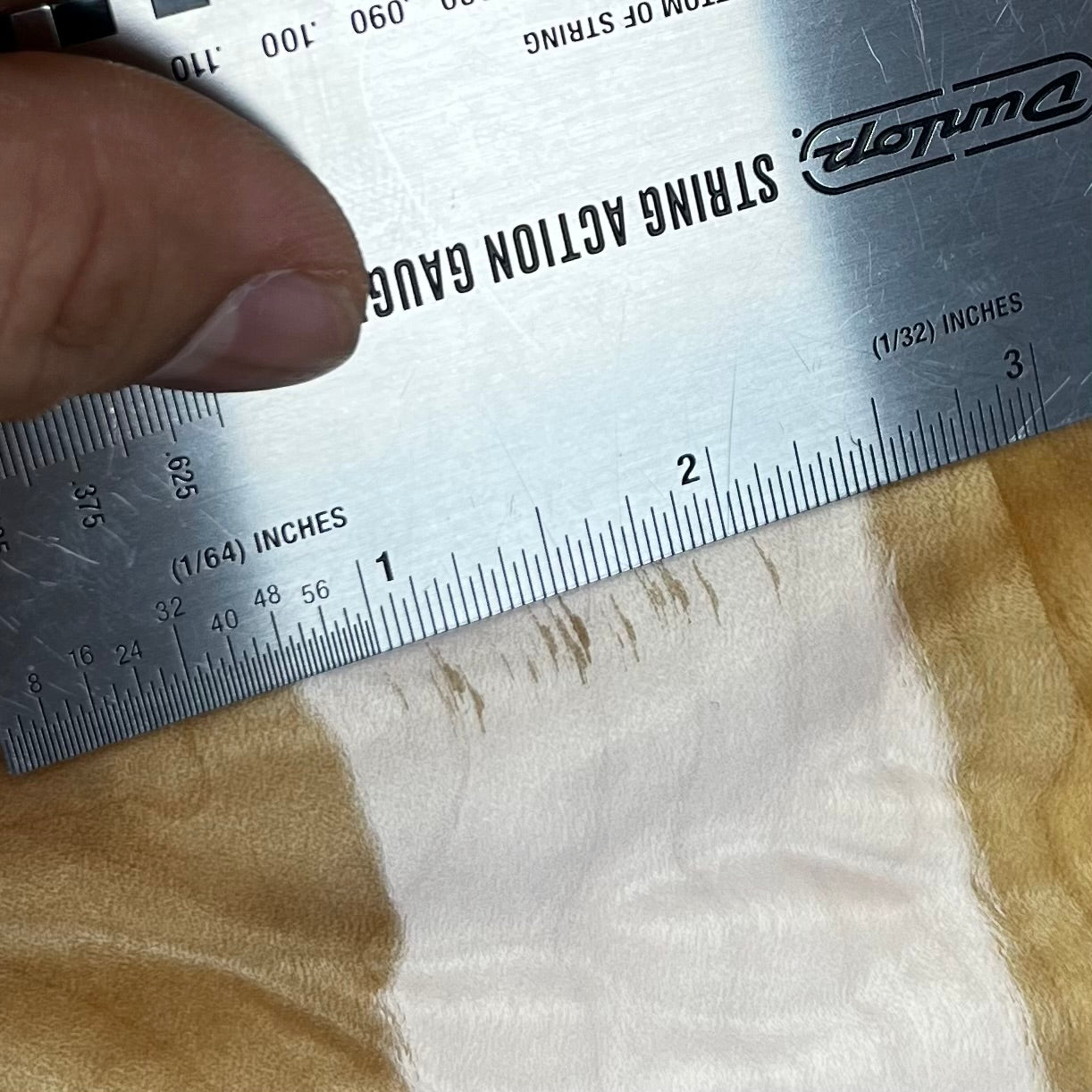 Scratch on back of Used Gibson Custom Shop J-185 Rick's Custom 1 of 1 w/Case TFW2550