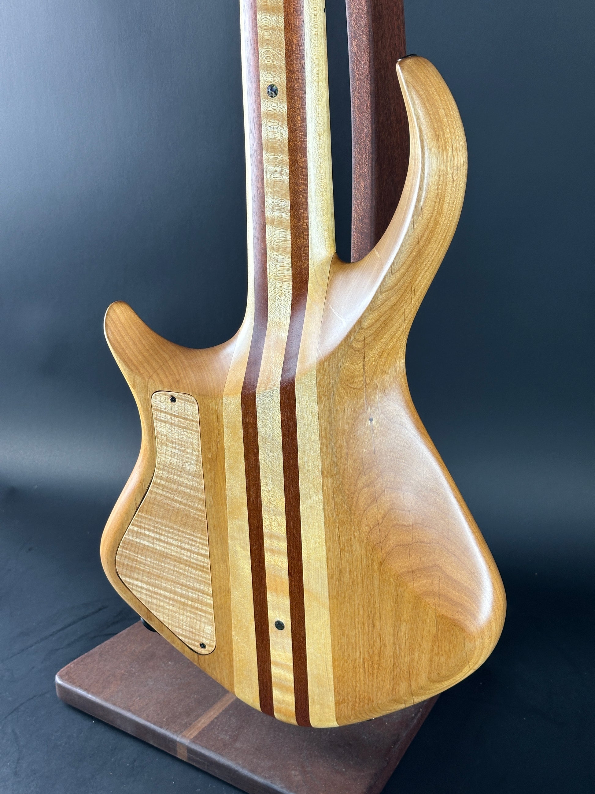 Back angle of Used 2022 Warrior 4 String Neck Thru Dran Michael.