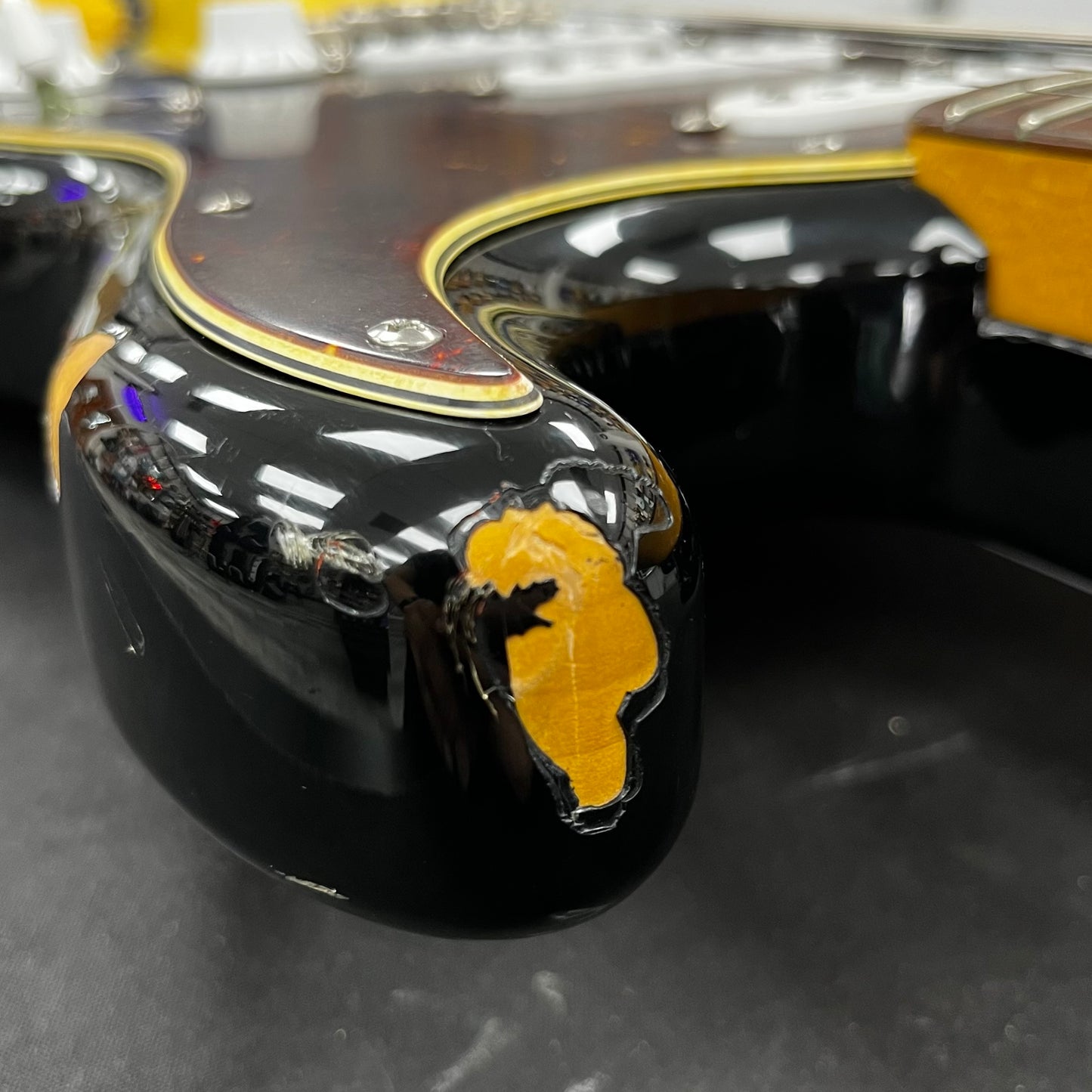 Gash on Used 1982 Fender ST62 Stratocaster MIJ Black w/case TFW2534