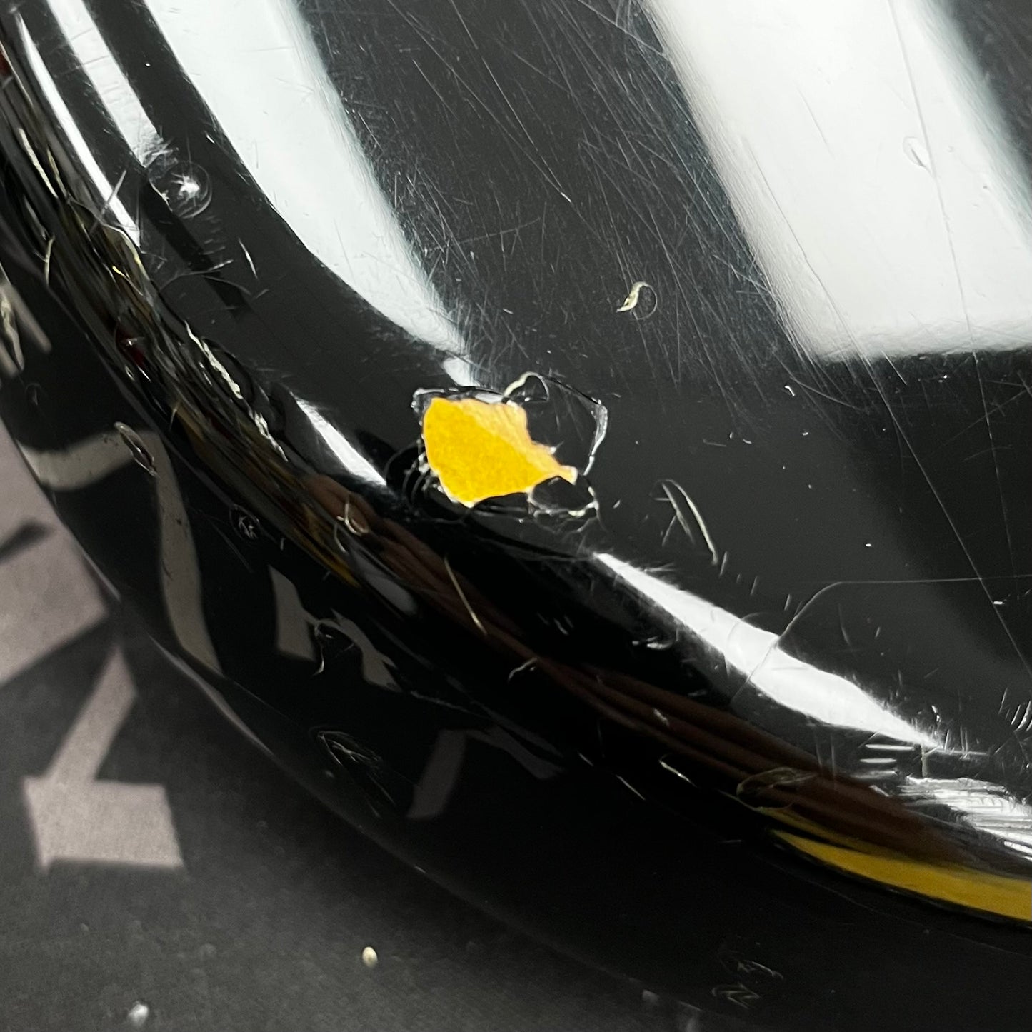 Gash on side of Used 1982 Fender ST62 Stratocaster MIJ Black w/case TFW2534